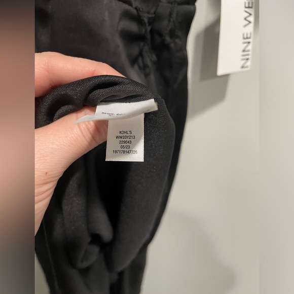 {Nine West} Ruffled Wrap Midi Dress women's size M - Picture 9 of 10